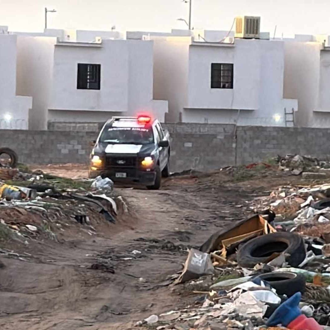 La víctima fue encontrada envuelta en una cobija morada
